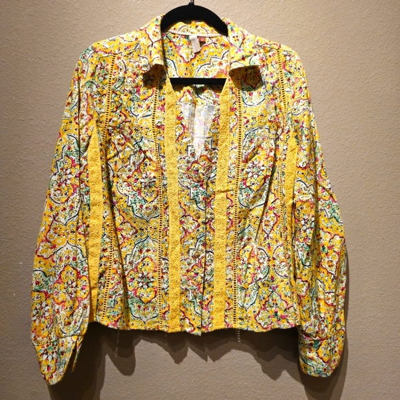 Pilcro Pintuck Peasant Blouse Patterned Size Medium - Picture 2 of 7